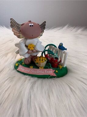 (195)Vintage Russ Berrie Garden Angel Figurine “Angel Cheeks”